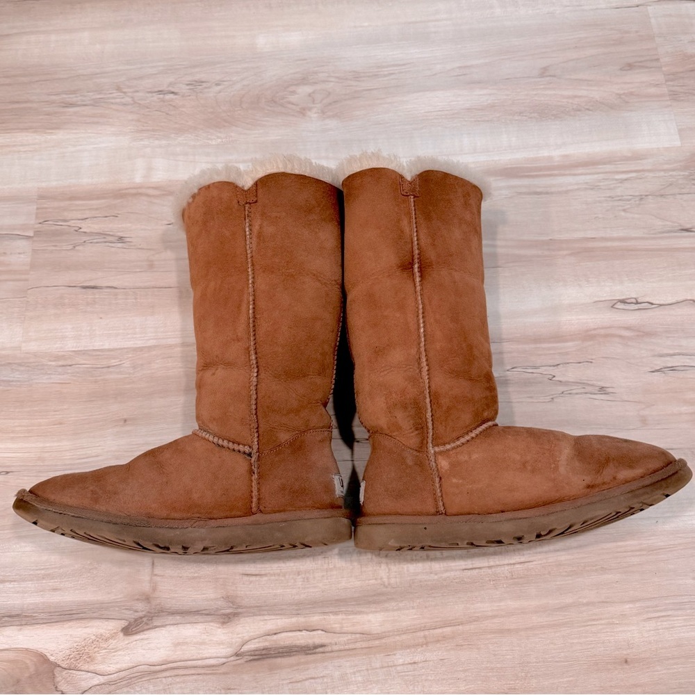 UGG Australia Bailey Button Triple Boot - image 2